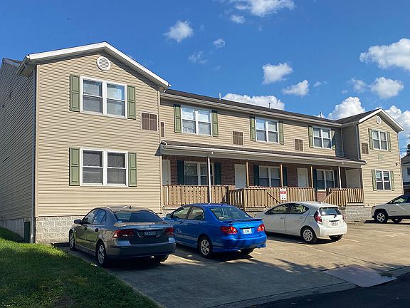 4th image of 248 Wildwood St #11566335