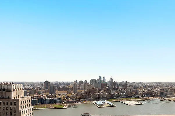 Rented by Hakimian Management | media 38