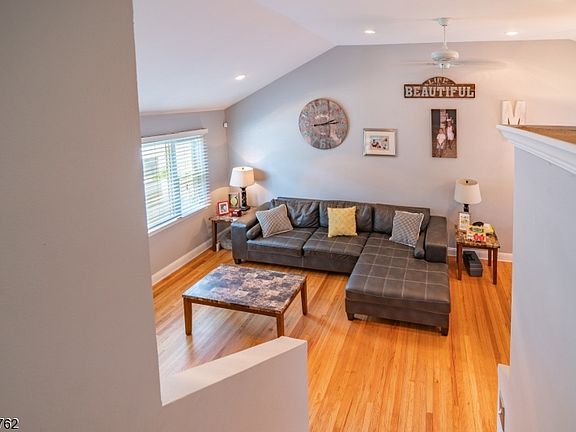 5th image of 748 Joralemon St