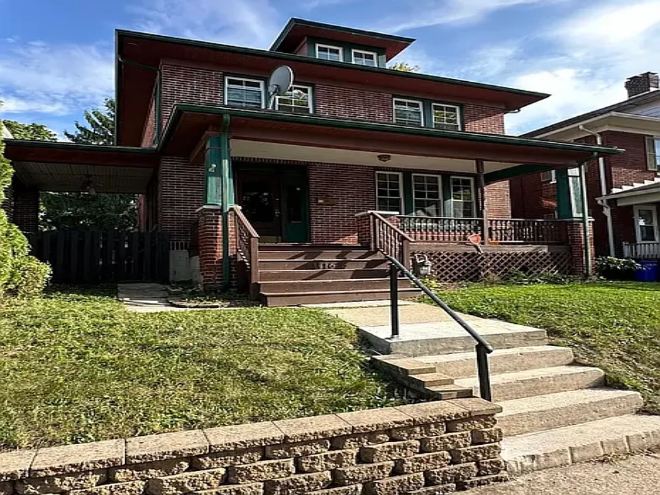 1416 W Poplar Ter