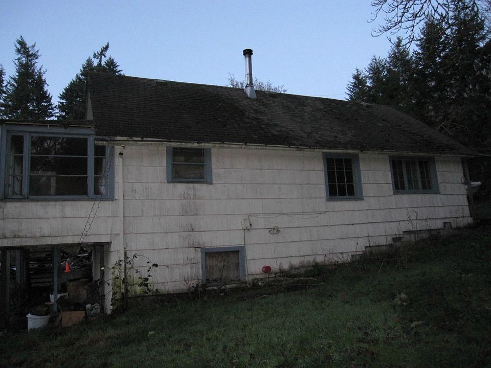2nd image of 15281 Olympic View Rd NW