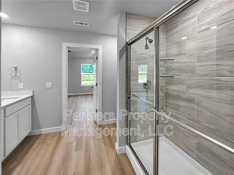 4390 W Glacier St — Photo 8