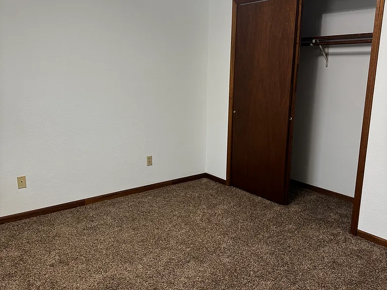315 E Main St #4 — Photo 24