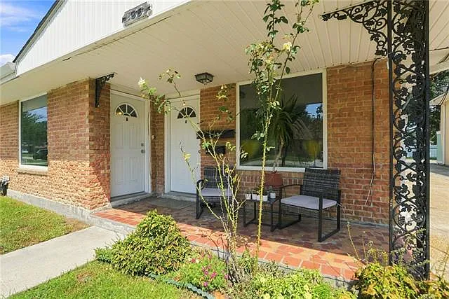 2 bed, 1.0 bath, 967 sqft, $1,450 — Photo 4