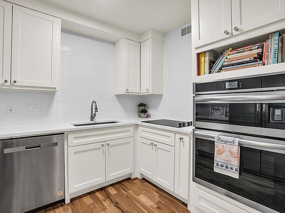 4th image of 3701 Turtle Creek Blvd APT 5H