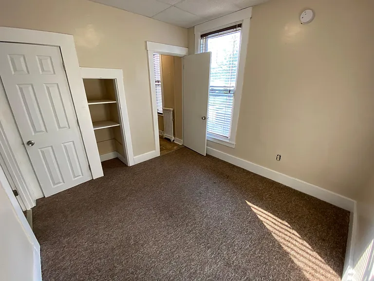 463 Saint John St #1R — Photo 12