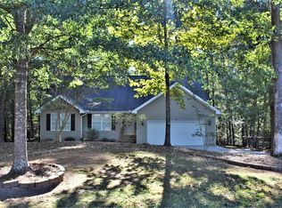 239 Greenway Dr, Greenwood, SC 29649