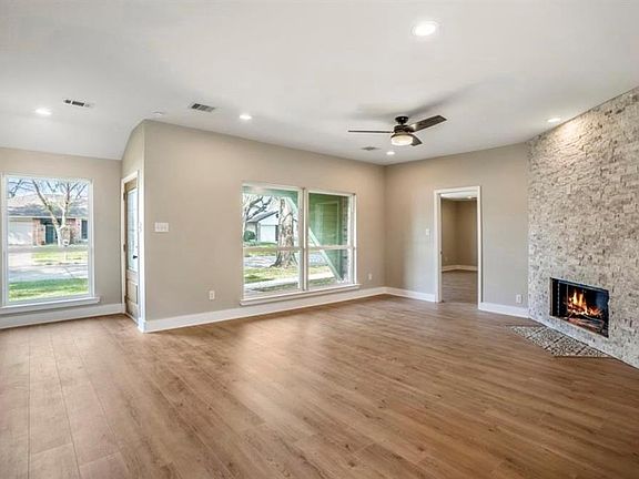 4th image of 19034 Jodywood Dr