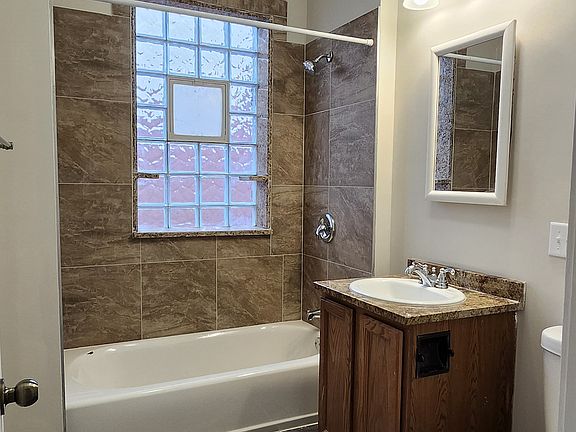 3rd image of 4825 W Bloomingdale Ave #2F
