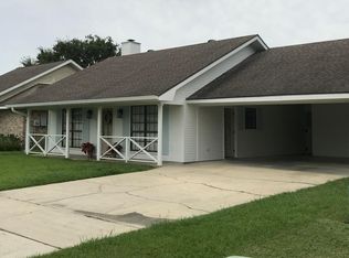 102 Pathway Ln, Lafayette, LA 70506