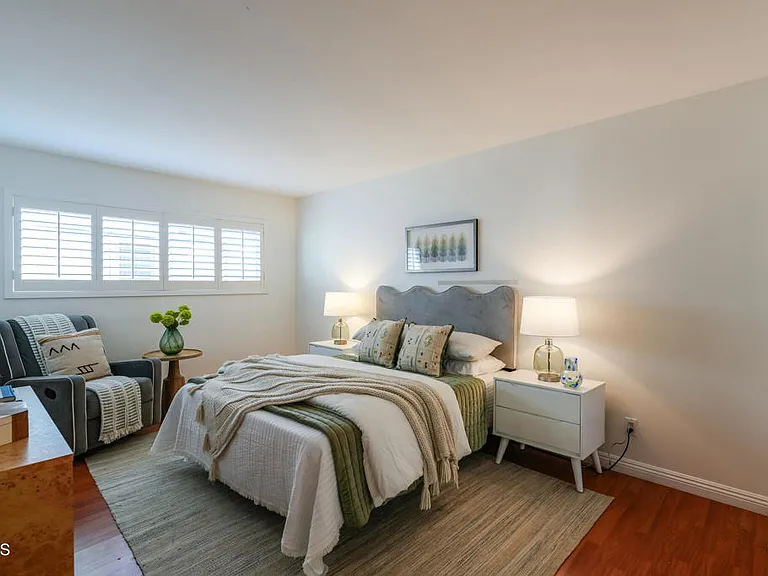 120 S Sierra Madre Blvd #205 — Photo 28