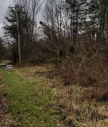 4th image of Brookfield Dr
