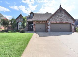 7755 S Frisco Ave, Tulsa, OK 74132