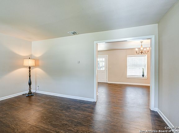 2nd image of 755 Clearview Dr
