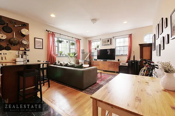 Rented by ZealEstate Group Inc | media 11