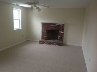 501 Pondview Pl, Tyngsboro, MA 01879