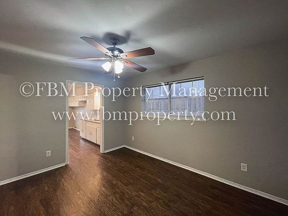 2nd image of 1509 S Hall St #A