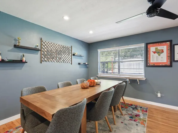 3832 Carman Dr, Benbrook, TX 76116