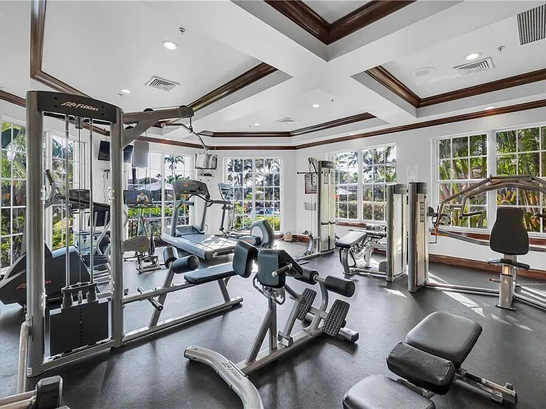 3690 NW Mediterranean Ln #12-305 — Photo 9