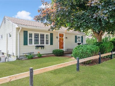 122 Fairfield Ave, Woonsocket, RI, 02895