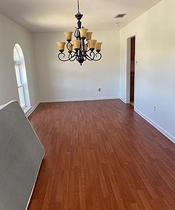 3rd image of 4413 Lake Villa Dr
