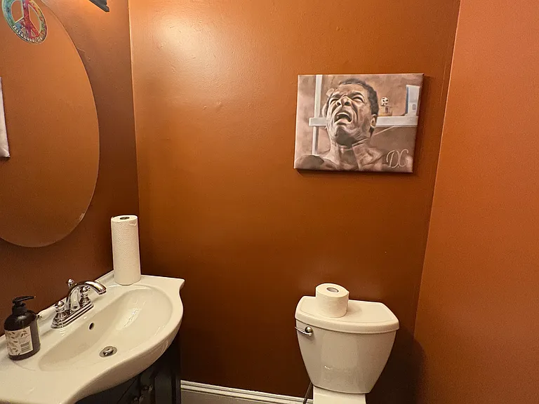 2705 E Ann St — Photo 7