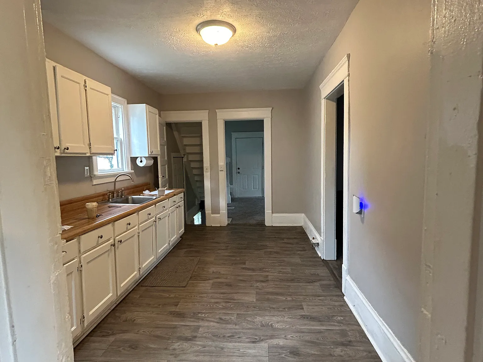 3 bed, 1.5 bath, $1,150 — Photo 1