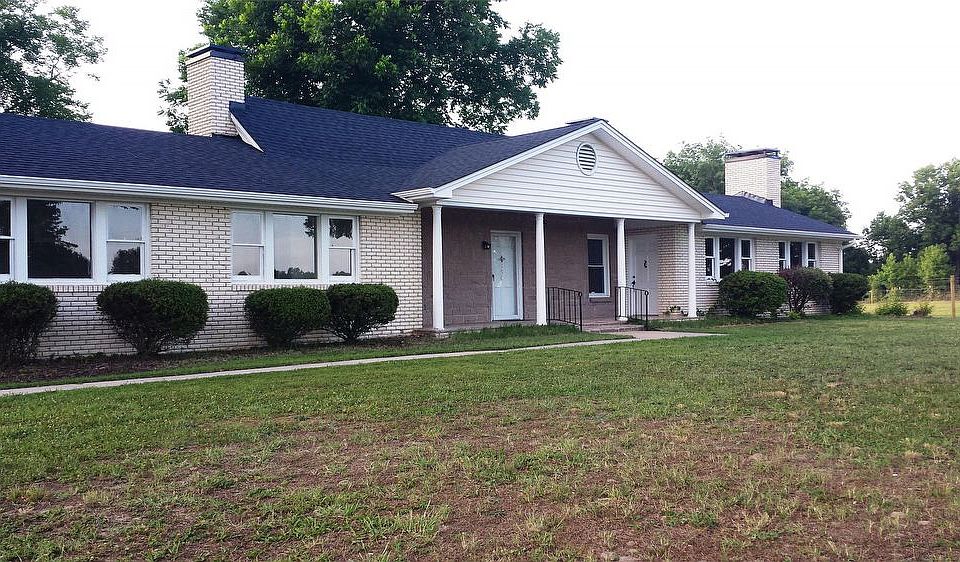 1st image of 186 Yank Dr