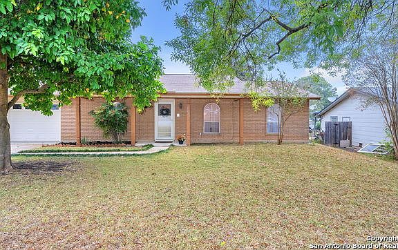 2nd image of 7621 Leafy Hollow Ct