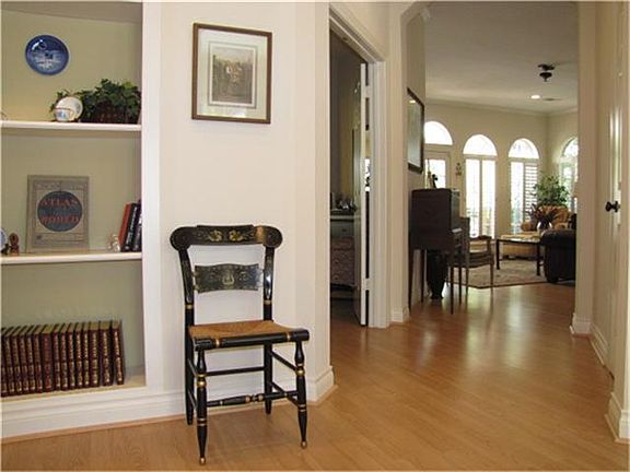 4th image of 14122 Scarborough Fair St