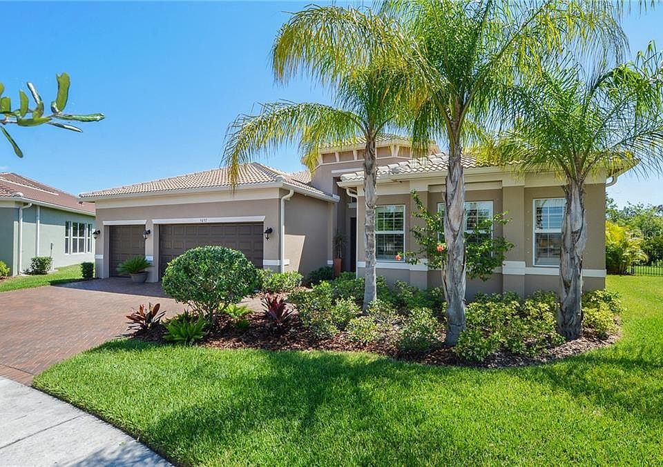 1st image of 5037 Emerald Isle Dr