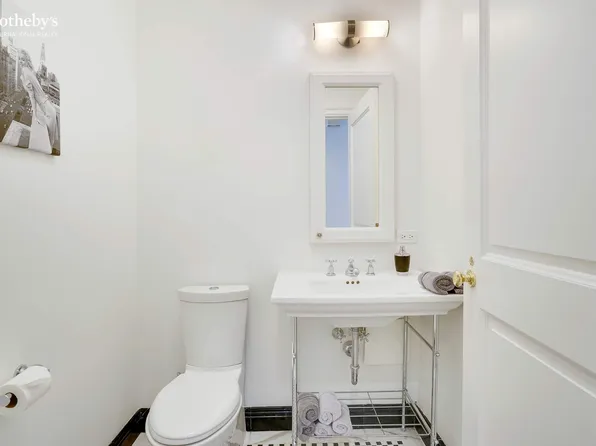 515 Park Avenue image 14 of 18