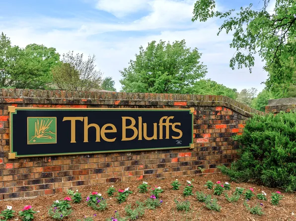 The Bluffs