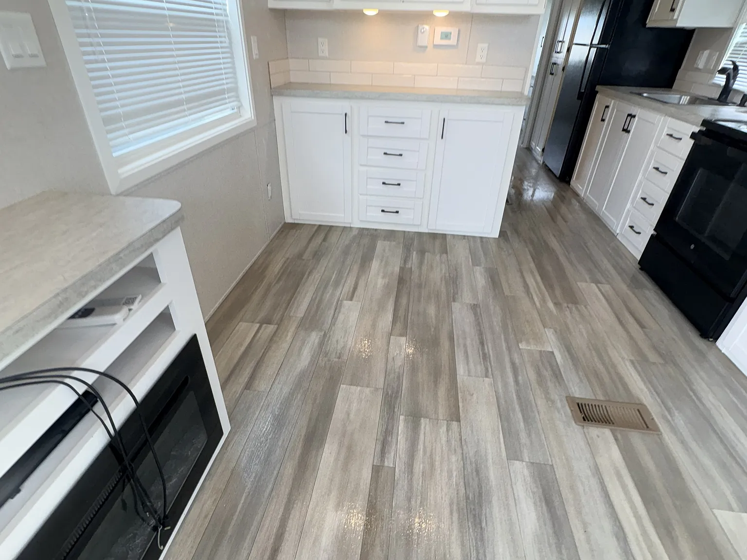 2 bed, 500 sqft, $1,175 — Photo 3