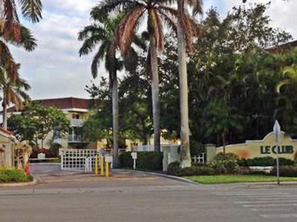 2nd image of 8660 SW 212th St APT 212