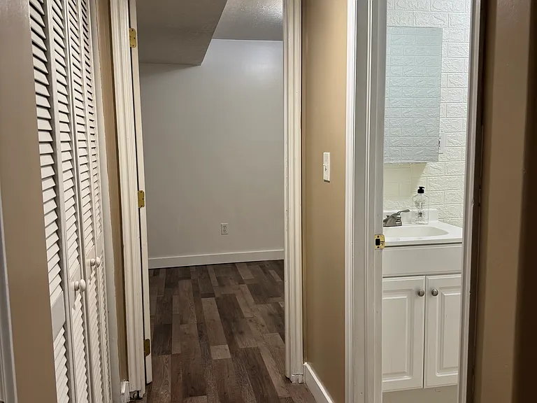 1605 W Frankie Cir #BASEMENT — Photo 10