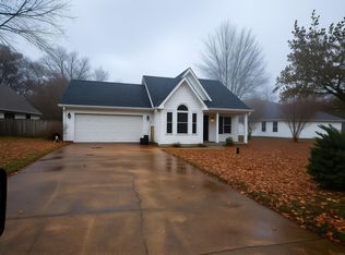 1702 Crepe Myrtle Dr, Jonesboro, AR 72405