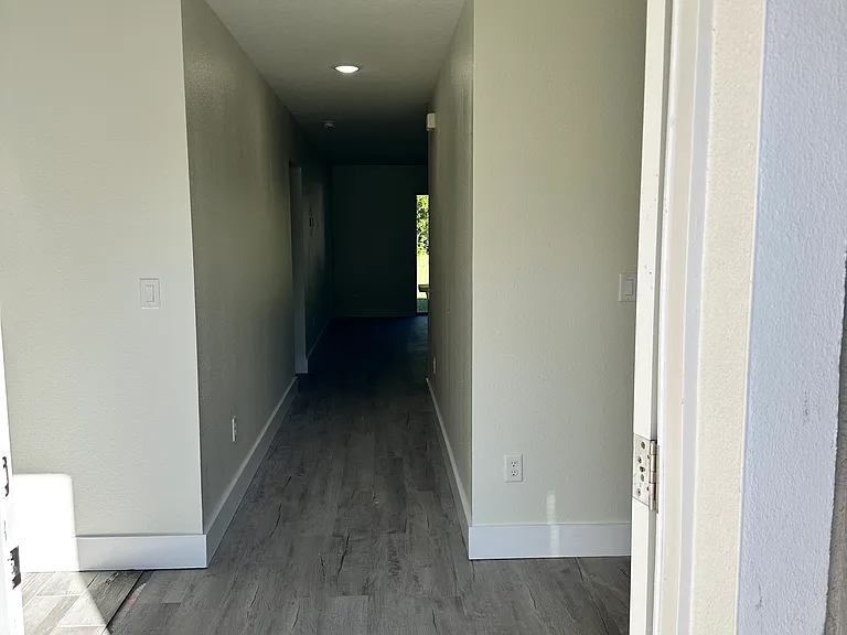 176 Pine Grove Dr — Photo 8