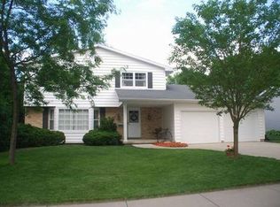 517 Charles Ln, Madison, WI 53711