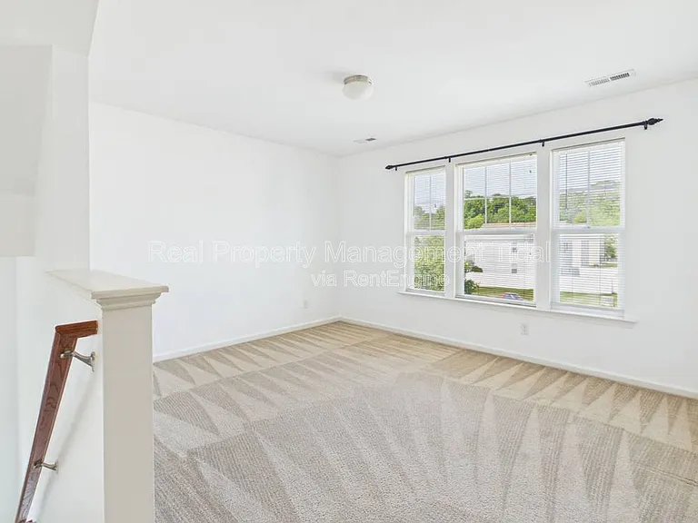 205 Cheeseman Rd — Photo 30
