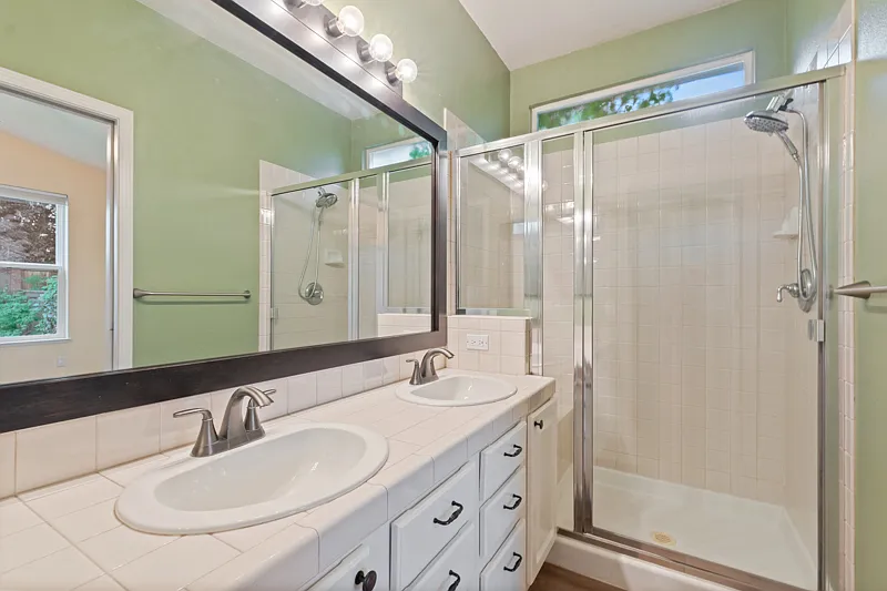 2 bed, 1154 sqft, $2,800 — Photo 4