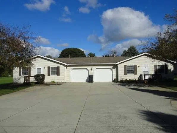 7608 E State Route 101, Clyde, OH 43410