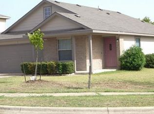 106 Adamae Ln, Hutto, TX 78634