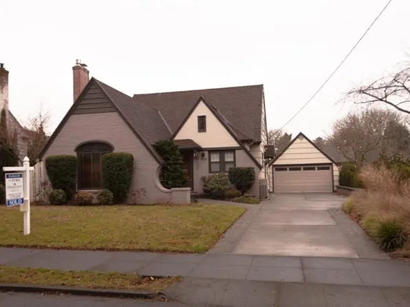 6515 SE Reed College Pl, Portland, OR 97202