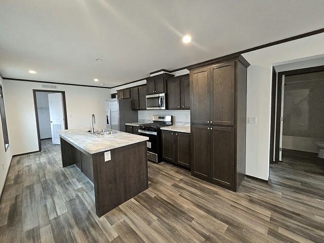1st image of 35 115th Ln NE #489