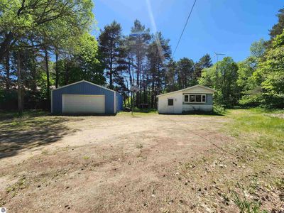 9646 Jouppi Rd, Kaleva, MI, 49645