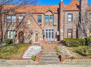 4757 188th St, Flushing, NY 11358