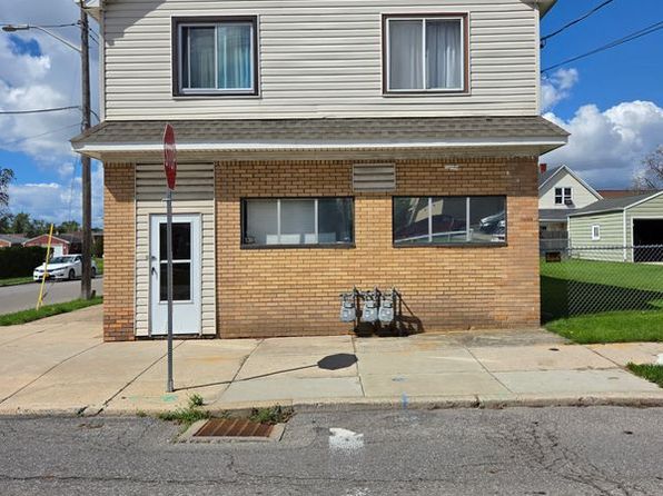 130 Crocker St #Use