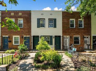 423 17th St SE, Washington, DC 20003