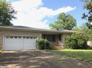 242 Vineyard St, Hot Springs, AR 71913